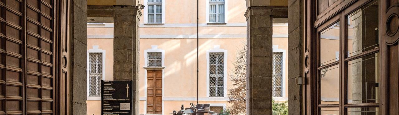 CUNEESE TERRA DEL DESIGN SU QUATTRO RUOTE